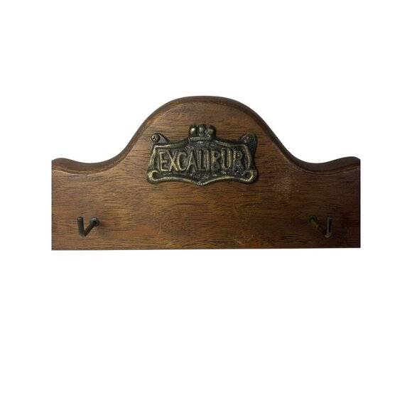 Vintage Royal London Wooden Carved 4 Key Rack 'Excalibur' 1968 Decor - Picture 3 of 5